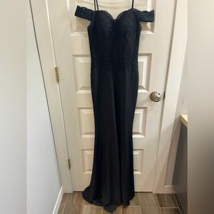 Black appliqués Gala gown black XS